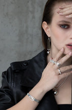 Lade das Bild in den Galerie-Viewer, Aurora Classic Ohrhänger - STEPULOVS JEWELRY