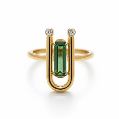 Aurora Tourmaline Rings von STEPULOVS Jewelry  individuell gestalteter, handgefertigter Unikat-schmuck aus Hamburg, der modernes Design und exklusiven Edelstein-Schmuck verkörpert.