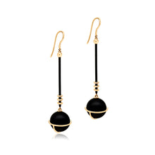 Lade das Bild in den Galerie-Viewer, Aurora Black Space Ohrringe – Handgefertigte Ohrringe aus geschwärztem Silber, Gold und Onyx vom Goldschmied STEPULOVS Jewelry Hamburg
