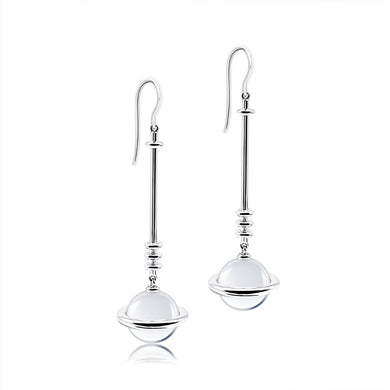 Aurora Crystal Space Ohrringe, Kristallkugeln und Silber, handgefertigter Unikatschmuck von STEPULOVS Jewelry bei Hamburg.