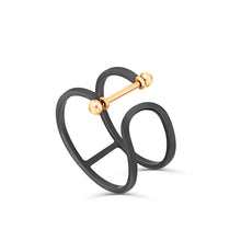 Lade das Bild in den Galerie-Viewer, Black &amp; Gold Minimalistic Ring No. 1 - STEPULOVS JEWELRY
