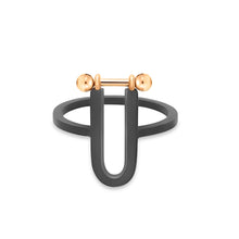 Lade das Bild in den Galerie-Viewer, Black &amp; Gold Ring No. 3 - STEPULOVS JEWELRY
