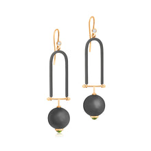 Lade das Bild in den Galerie-Viewer, Black &amp; Gold Turmalin Ohrhänger - STEPULOVS JEWELRY
