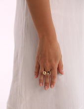 Lade das Bild in den Galerie-Viewer, Blossom Ametrin Ring - STEPULOVS JEWELRY

