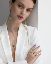 Lade das Bild in den Galerie-Viewer, Blossom Aquamarin Ring - STEPULOVS JEWELRY

